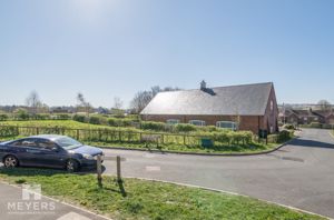 Photo 16- click for photo gallery